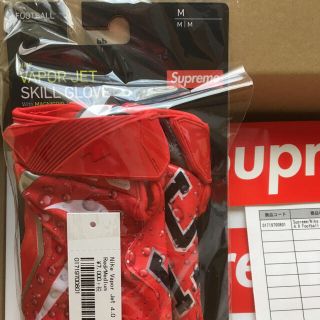 シュプリーム(Supreme)のSupreme NIKE グローブ レッド 手袋(手袋)