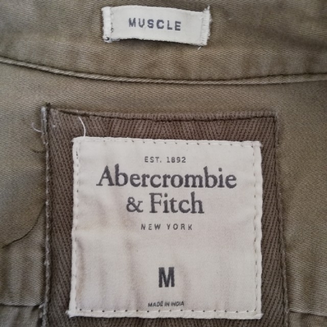 Abercrombie&Fitch(アバクロンビーアンドフィッチ)のアバクロ　アウター　Mサイズ メンズのジャケット/アウター(その他)の商品写真