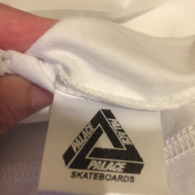 PALACE BENDS TRI FERG T-SHIRT Mサイズ メンズのトップス(Tシャツ/カットソー(半袖/袖なし))の商品写真