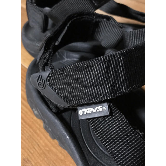 Teva(テバ)のテバ(Teva) ハリケーン サンダル 25.0cm メンズの靴/シューズ(サンダル)の商品写真