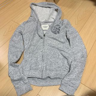 アバクロンビーアンドフィッチ(Abercrombie&Fitch)のアバクロ パーカー(パーカー)