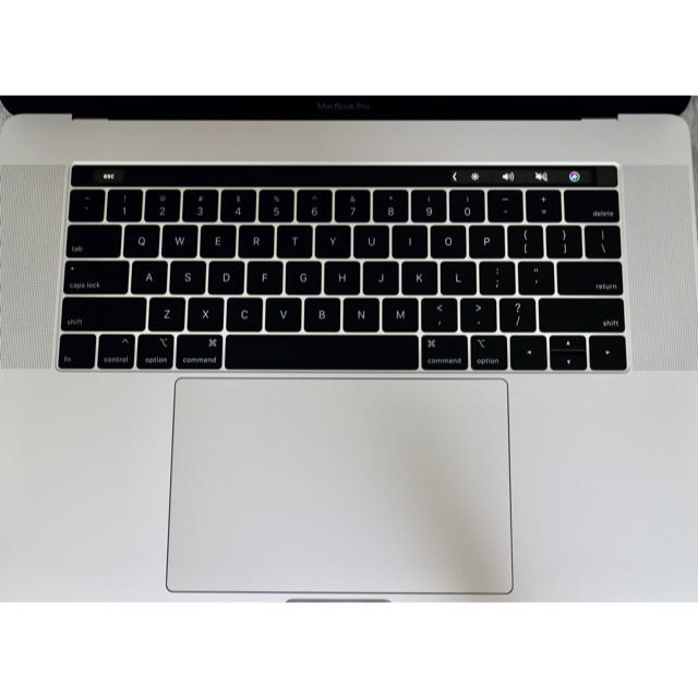 Apple(アップル)の専用！2018 MacBook Pro 15インチ USキー SSD1TB スマホ/家電/カメラのPC/タブレット(ノートPC)の商品写真