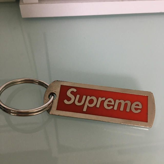 Supreme - supremeキーホルダー の通販 by makoっち's shop｜シュプリームならラクマ