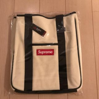 シュプリーム(Supreme)のSUPREME POLARTEC FLEECE TOTE 白(トートバッグ)