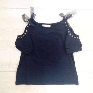 アーベーセーアンフェイス(abc une face)の肩あき♡トップス(Tシャツ(半袖/袖なし))