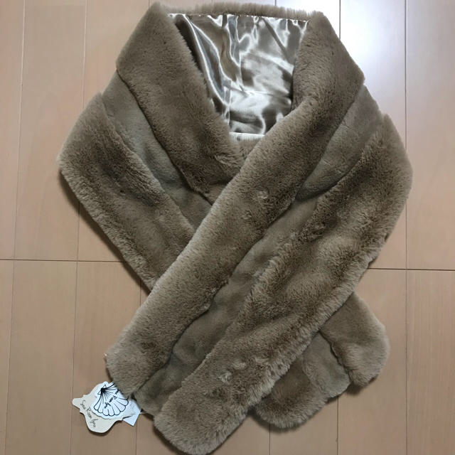 SeaRoomlynn(シールームリン)のsearoomlynn 🌴ecoファーmuffler 新品タグ付き レディースのファッション小物(マフラー/ショール)の商品写真