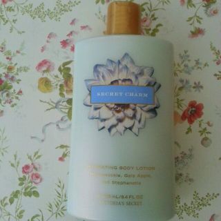 ヴィクトリアズシークレット(Victoria's Secret)のヴィクシー BODY LOTION(その他)