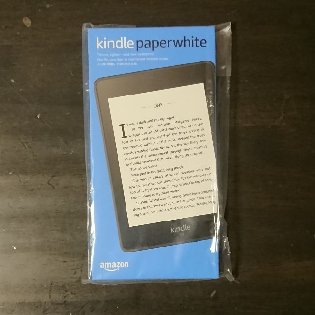 Apple(アップル)の【新品未開封】kindle paperwhite スマホ/家電/カメラのPC/タブレット(電子ブックリーダー)の商品写真