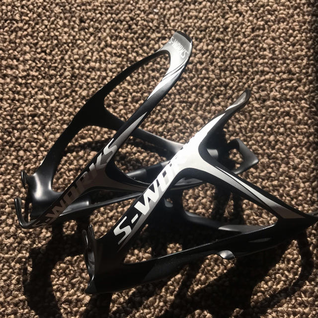 スペシャライズド S-WORKS カーボンボトルケージ二個セット