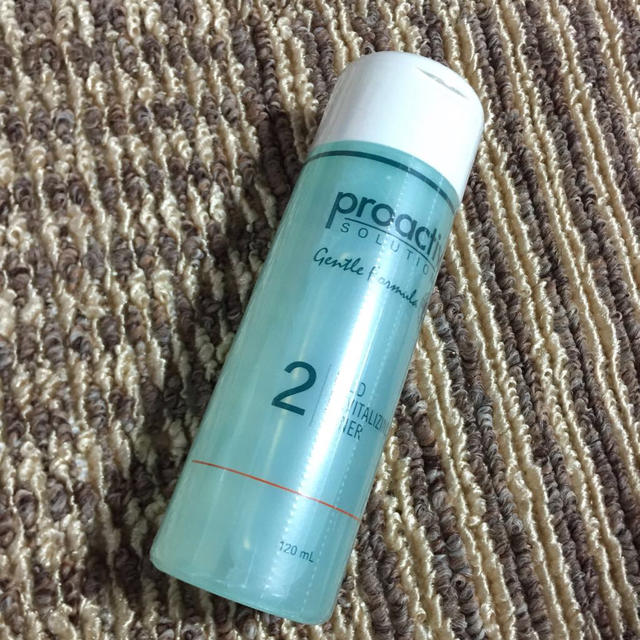 proactiv(プロアクティブ)のリバイタライジング トナー コスメ/美容のベースメイク/化粧品(その他)の商品写真