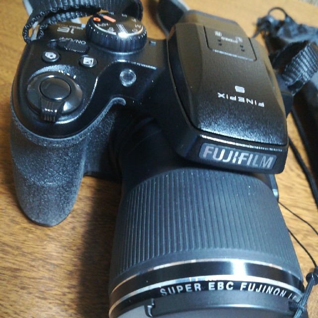 富士フイルム(フジフイルム)のカメラ 富士フイルムfinepix s9800 スマホ/家電/カメラのカメラ(コンパクトデジタルカメラ)の商品写真