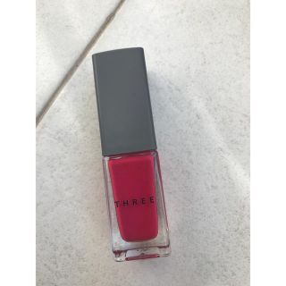 スリー(THREE)のスリー  ネイルポリッシュ  新品・82 SKYWALKER(マニキュア)