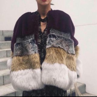 Ameri VINTAGE(毛皮/ファーコート)のフリマアイテム一覧 Ameri VINTAGE(毛皮/ファーコート)のフリマアイテム一覧