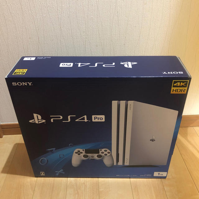 新品 未開封 ps4 Pro グレイシャーホワイト