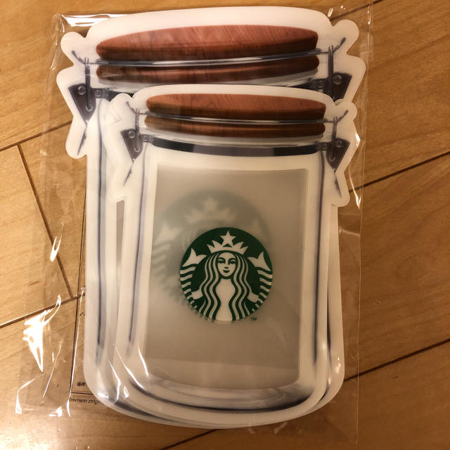 Starbucks Coffee(スターバックスコーヒー)のスタバ☆ジッパーバッグ6枚セット エンタメ/ホビーのコレクション(ノベルティグッズ)の商品写真