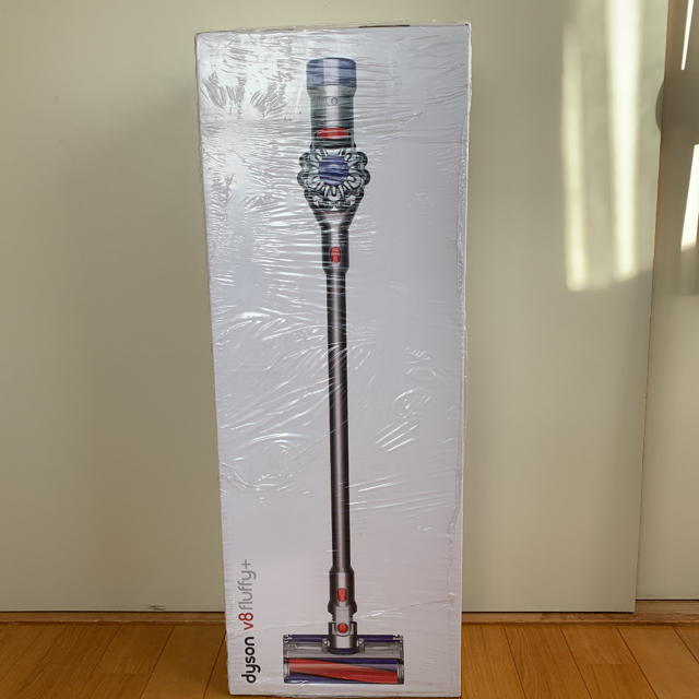 dyson V8 fluffy+ SV10 FF2 新品 未使用