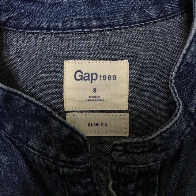 GAP(ギャップ)のGAP スリムフィット デニムシャツ メンズのトップス(シャツ)の商品写真