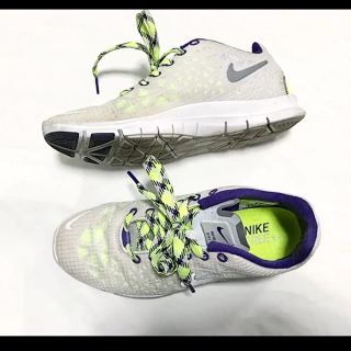 ナイキ(NIKE)のNIKE スニーカー(スニーカー)