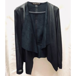 ザラ(ZARA)のZARA フェイクレザーカーディガン(カーディガン)