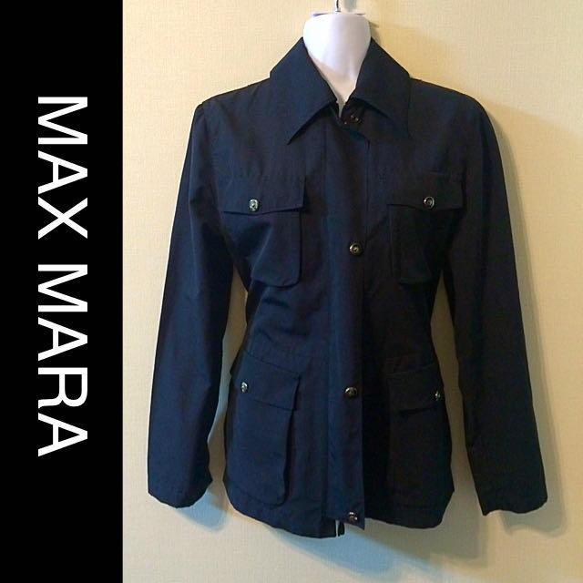 MAXMARA⭐️軽いレインジャケット