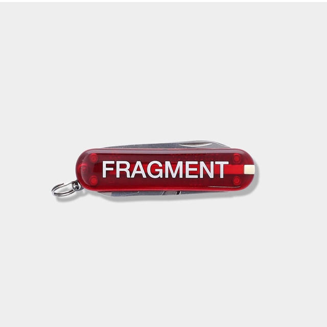 FRAGMENT(フラグメント)のfragment design VICTORINOX the CONVENI 赤 メンズのファッション小物(その他)の商品写真