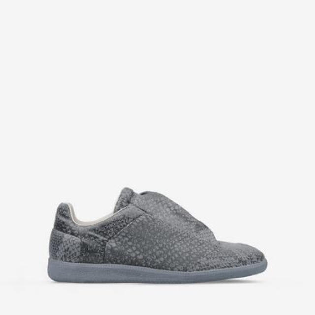 人気スポー新作 Maison Martin Margiela - 【50%OFF!】Maison Margiela Futurelowtop スニーカー