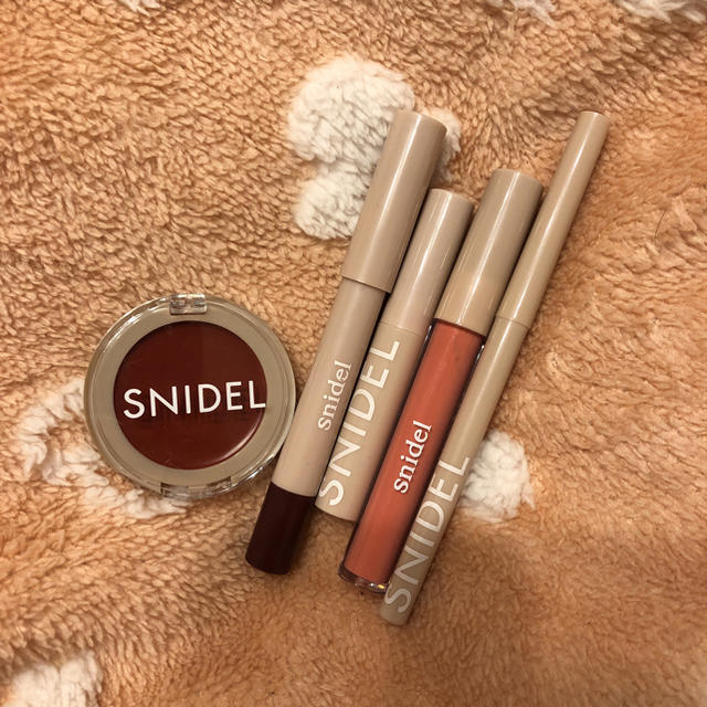 SNIDEL(スナイデル)のsnidel コスメセット コスメ/美容のキット/セット(コフレ/メイクアップセット)の商品写真