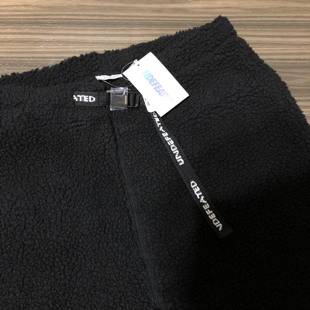 UNDEFEATED(アンディフィーテッド)の【新品未使用】UNDEFEATED SHERPA PANT メンズのパンツ(その他)の商品写真