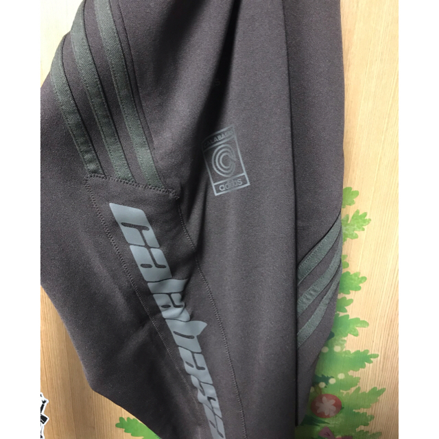 adidas(アディダス)のadidas YEEZY calabasas track pants M メンズのトップス(ジャージ)の商品写真