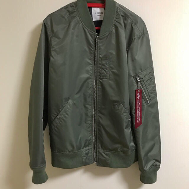 ALPHA INDUSTRIES(アルファインダストリーズ)の(早い者勝ち❗️)(最終値下げ❗️) MA-1 メンズのジャケット/アウター(ミリタリージャケット)の商品写真