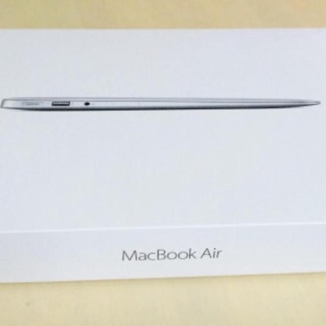 Apple(アップル)の最新 MacBook Air MRE82J/A 13.3inch 128GB新品 スマホ/家電/カメラのPC/タブレット(ノートPC)の商品写真