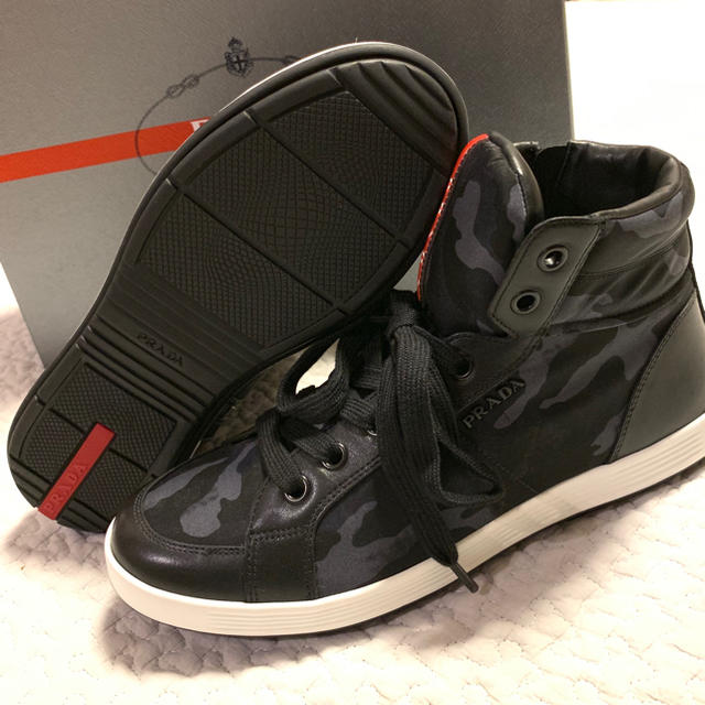 【新品】PRADA スニーカー