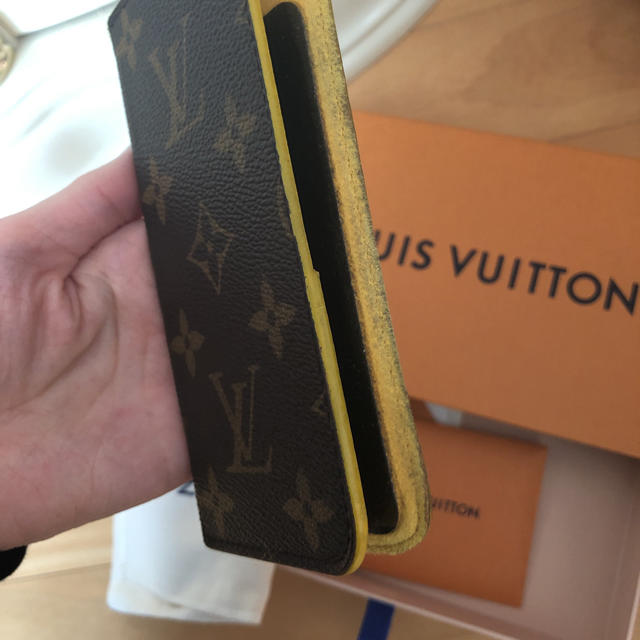 LOUIS VUITTON(ルイヴィトン)の確実正規品 iPhoneケース ルイヴィトン 手帳 スマホ/家電/カメラのスマホアクセサリー(iPhoneケース)の商品写真