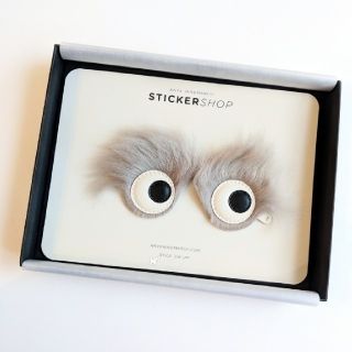 アニヤハインドマーチ(ANYA HINDMARCH)の残２【新品】Anya Hindmarch EYES ファー ステッカー グレー (その他)