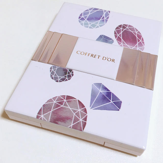 COFFRET D'OR(コフレドール)の【限定】コフレドール COFFRET D’OR 6セレクションアイズ コスメ/美容のベースメイク/化粧品(アイシャドウ)の商品写真