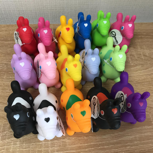 Rody(ロディ)のロディ16体 Rody ハロウィン限定 エンタメ/ホビーのおもちゃ/ぬいぐるみ(キャラクターグッズ)の商品写真