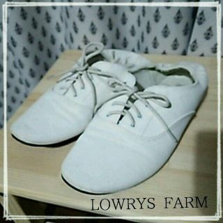 ローリーズファーム(LOWRYS FARM)のLOWRYSレースアップフラットシューズ(ローファー/革靴)