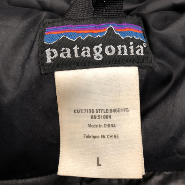 patagonia(パタゴニア)のパタゴニアpatagoniaダウン メンズのジャケット/アウター(ダウンジャケット)の商品写真