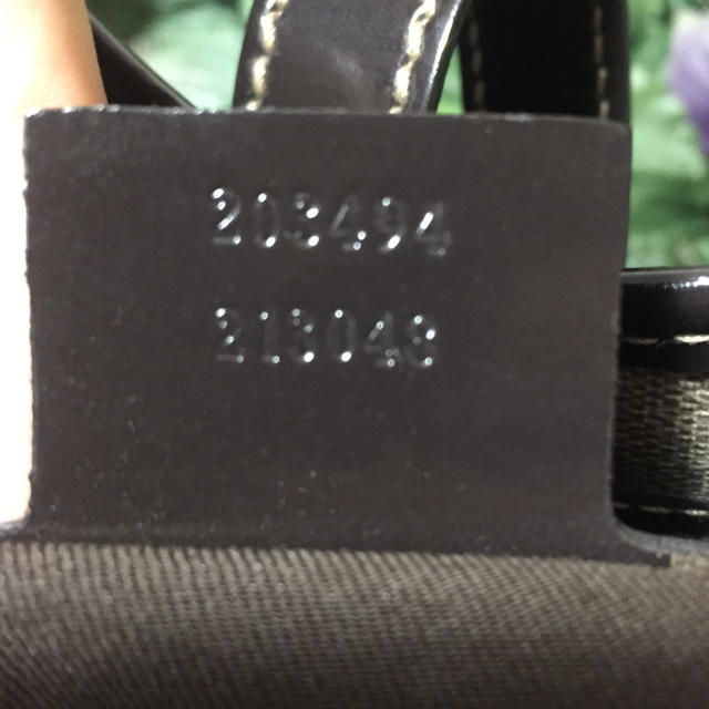 Gucci(グッチ)の即購入OK! 未使用 グッチ トートバッグ ジャッキー 金具 グッチシマ  レディースのバッグ(ハンドバッグ)の商品写真