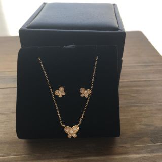 スタージュエリー(STAR JEWELRY)のSTAR JEWELRY バタフライ ピアス&ネックレスセット(ピアス)