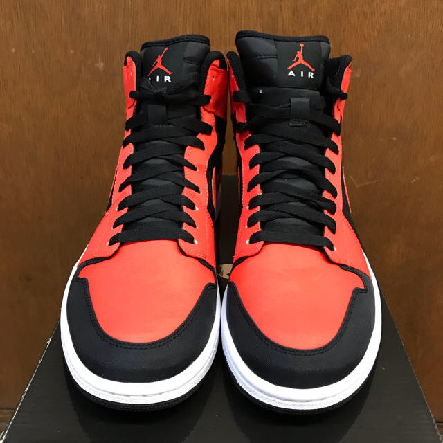 NIKE(ナイキ)のNIKE AIR JORDAN RETRO HIGH 新品 28.5cm メンズの靴/シューズ(スニーカー)の商品写真