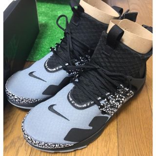 ナイキ(NIKE)のNIKE エアプレスト アクロニウム【美中古】(スニーカー)