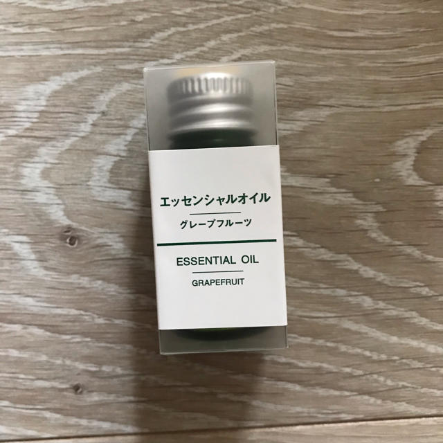 MUJI (無印良品)(ムジルシリョウヒン)の無印良品 エッセンシャルオイル コスメ/美容のリラクゼーション(アロマオイル)の商品写真