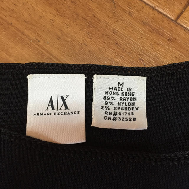 ARMANI EXCHANGE(アルマーニエクスチェンジ)のアルマーニ Tシャツ レディースのトップス(Tシャツ(長袖/七分))の商品写真