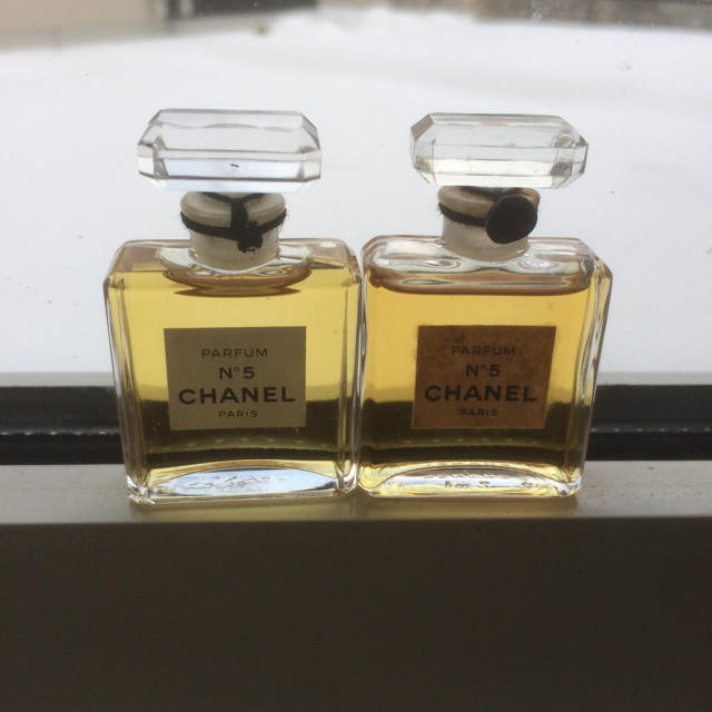 CHANEL - シャネル 香水 No5 2個セットCHANEL 未使用 7mlの通販 by m｜シャネルならラクマ