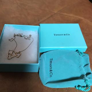 ティファニー(Tiffany & Co.)のティファニー トリプルハートネックレス(ネックレス)