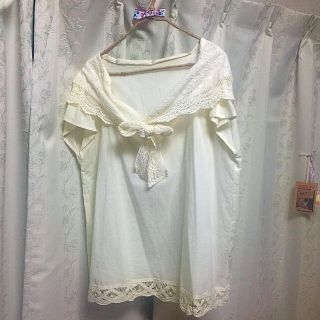 リナジュール(Rinajour)のRinajour トップス(Tシャツ(半袖/袖なし))