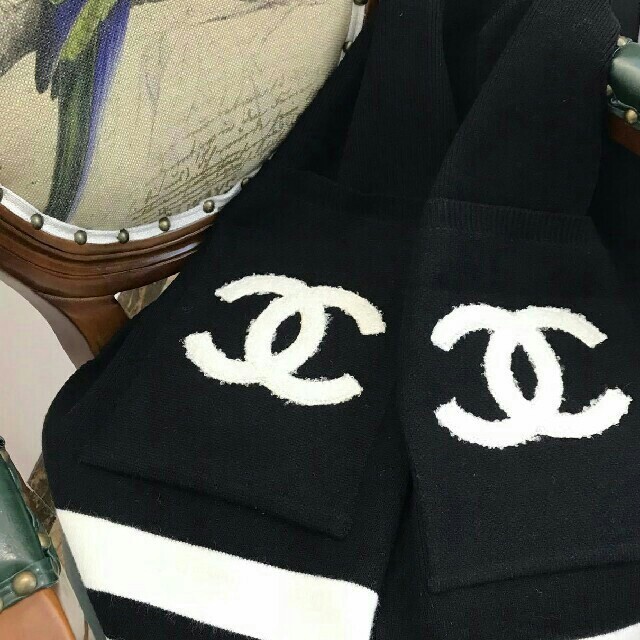CHANEL - CHANEL マフラーの通販 by あやこ's shop|シャネルならラクマ