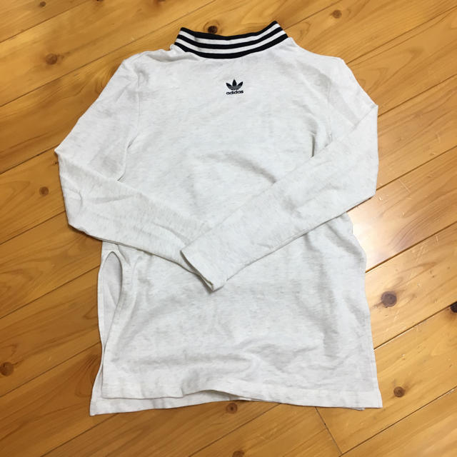 adidas(アディダス)のadidas トップス    ちっぷ様専用 レディースのトップス(Tシャツ(長袖/七分))の商品写真