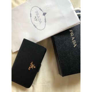 プラダ(PRADA)のPRADA プラダ iPhoneケース 携帯ケース 黒 (iPhoneケース)